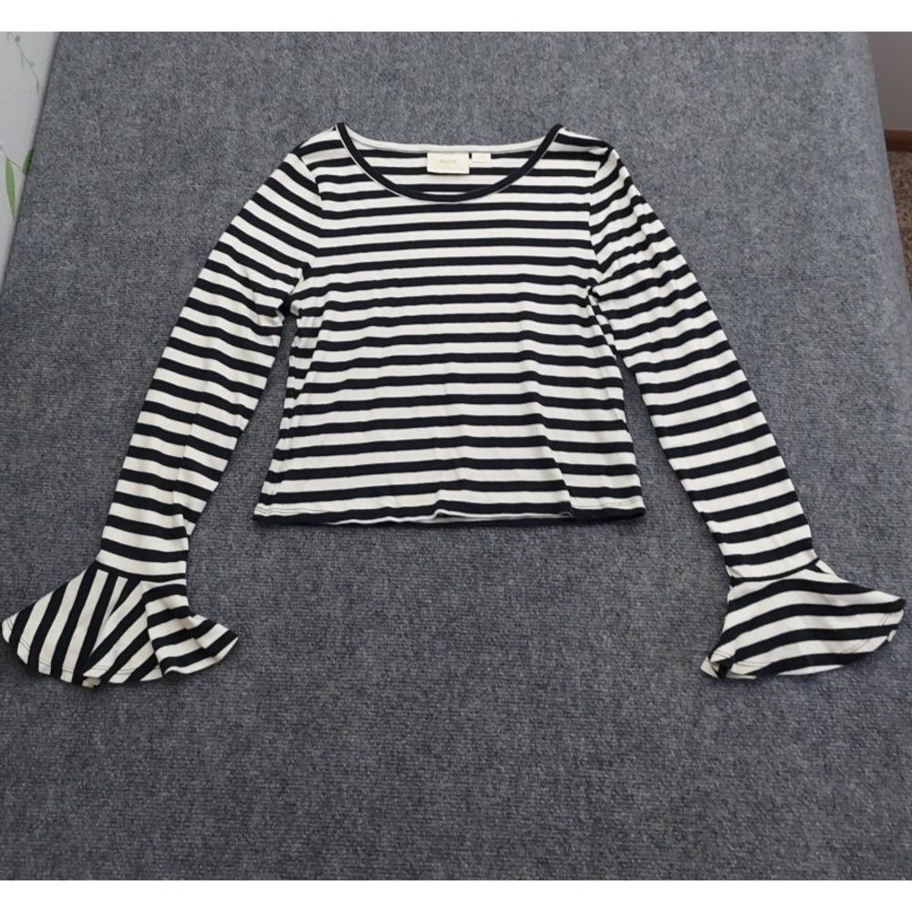 Maeve Shirt Womens Medium Black White Stripe Flouncy Bell Flowy Sleeves Scoop